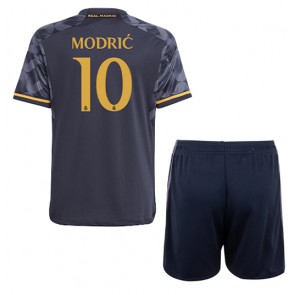 Lacne Dětský Futbalové dres Real Madrid Luka Modric #10 2023-24 Krátky Rukáv - Preč (+ trenírky)